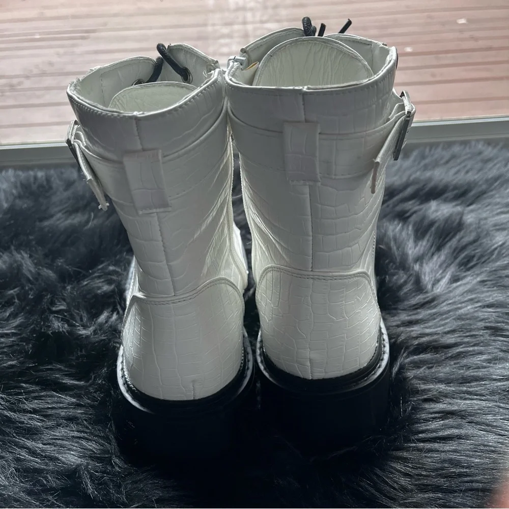 Catherine Malandrino “Runner” Combat Boots - Picture 9 of 11